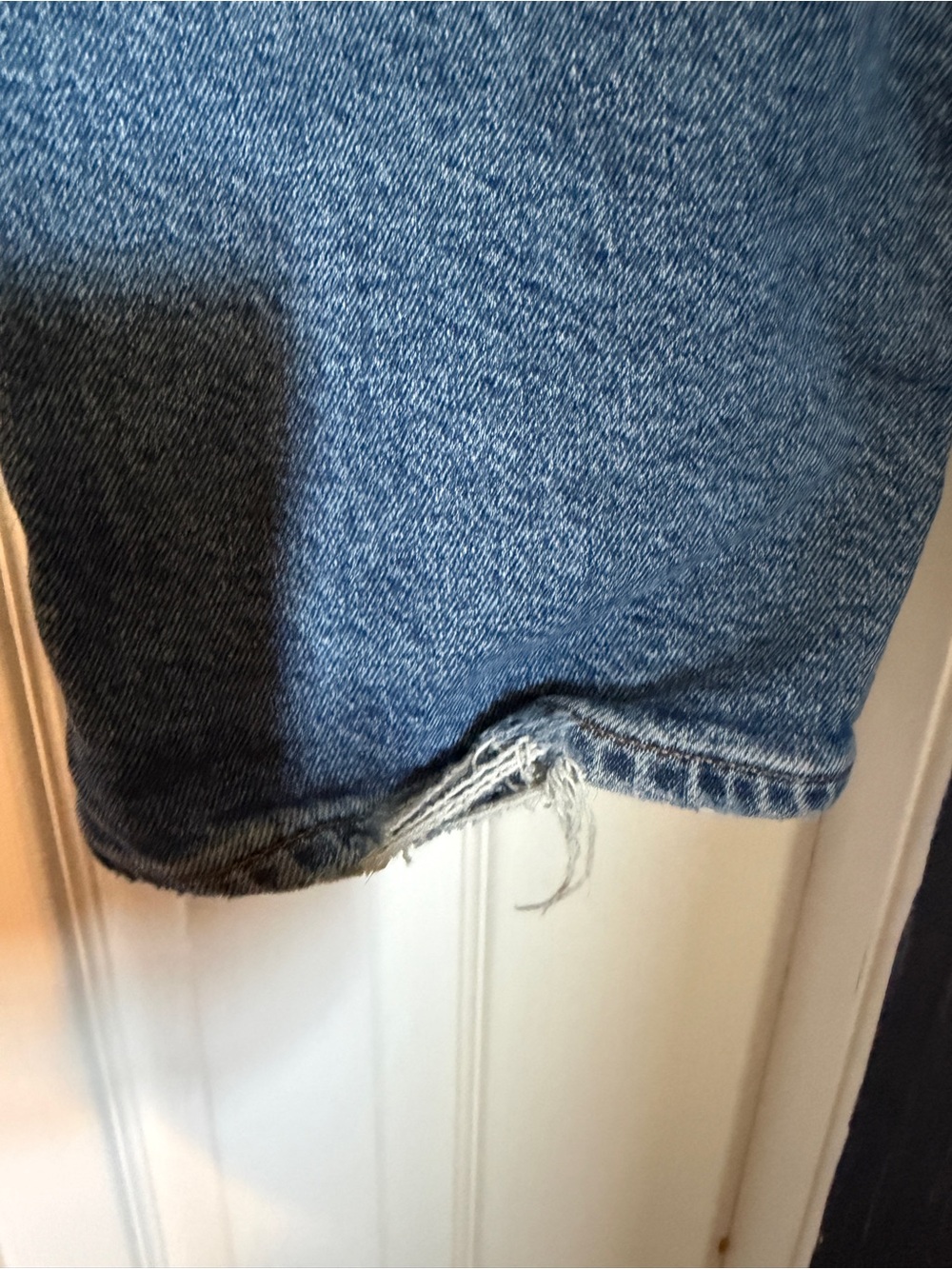 Agolde Riley Cropped Jeans - Picture 7 of 9